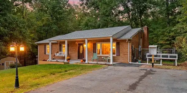 991 Blue Ridge DR