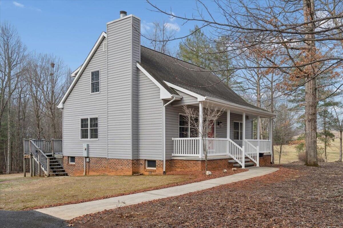 Image 1: immaculately cared for home