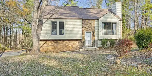 4579 Summerset DR
