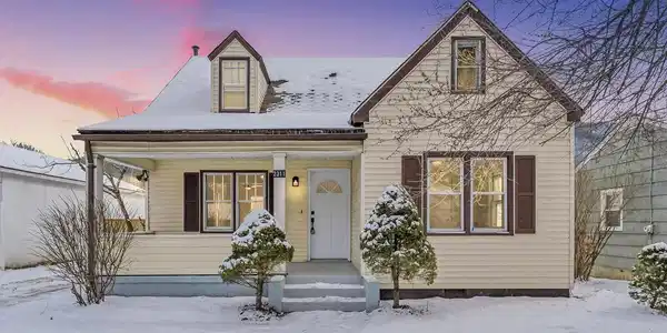 2311 Grafton ST
