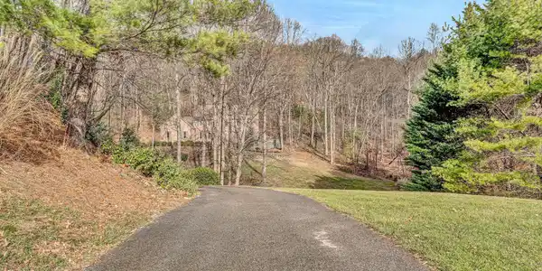 7726 Ann LN