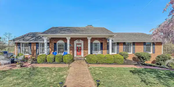 76 Westridge DR