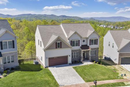 6946 Linn Cove CT