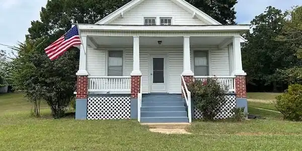 12173 Moneta RD