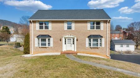 4935 Huntridge RD