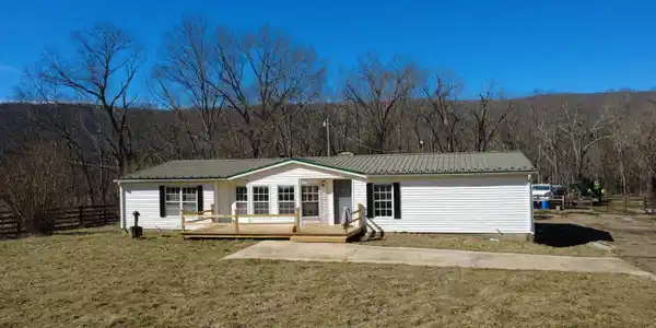 9210 Potts Creek RD