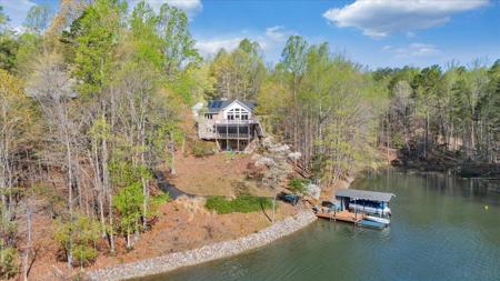 806 Cedar Key LN