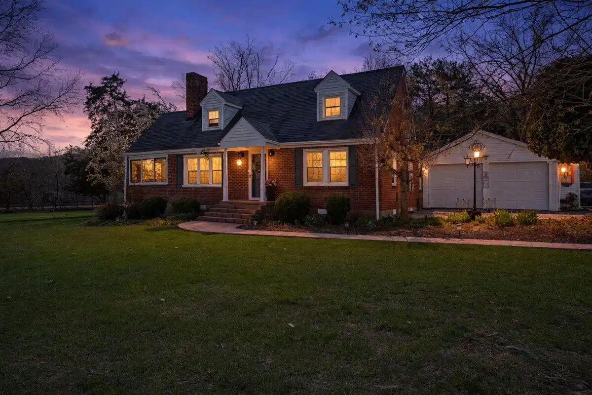 Image 1: 779 Catawba Road