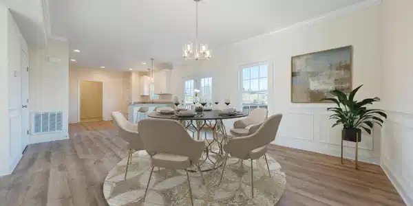 Image 4: 03_Dining Room