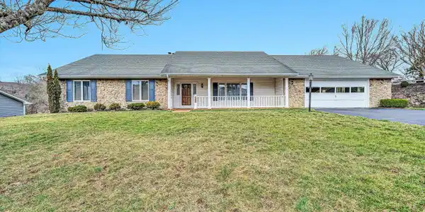 4522 Farmwood DR