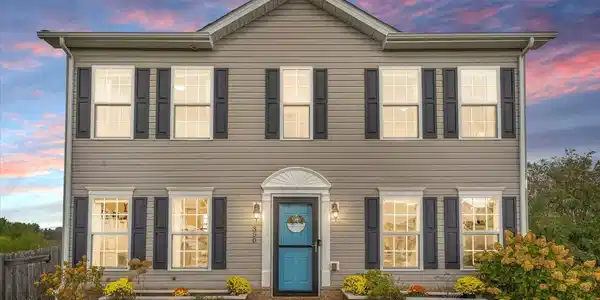 350 Chelsea Loop