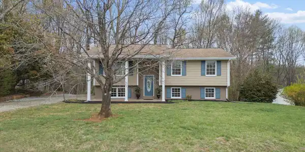 61 Little Mountain DR
