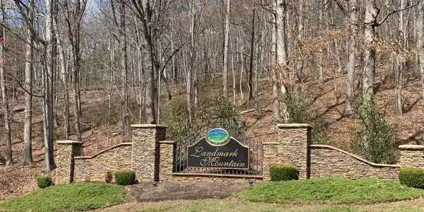Lot 37 Summit DR