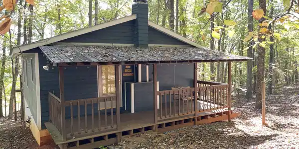 713 Leesville Lake DR