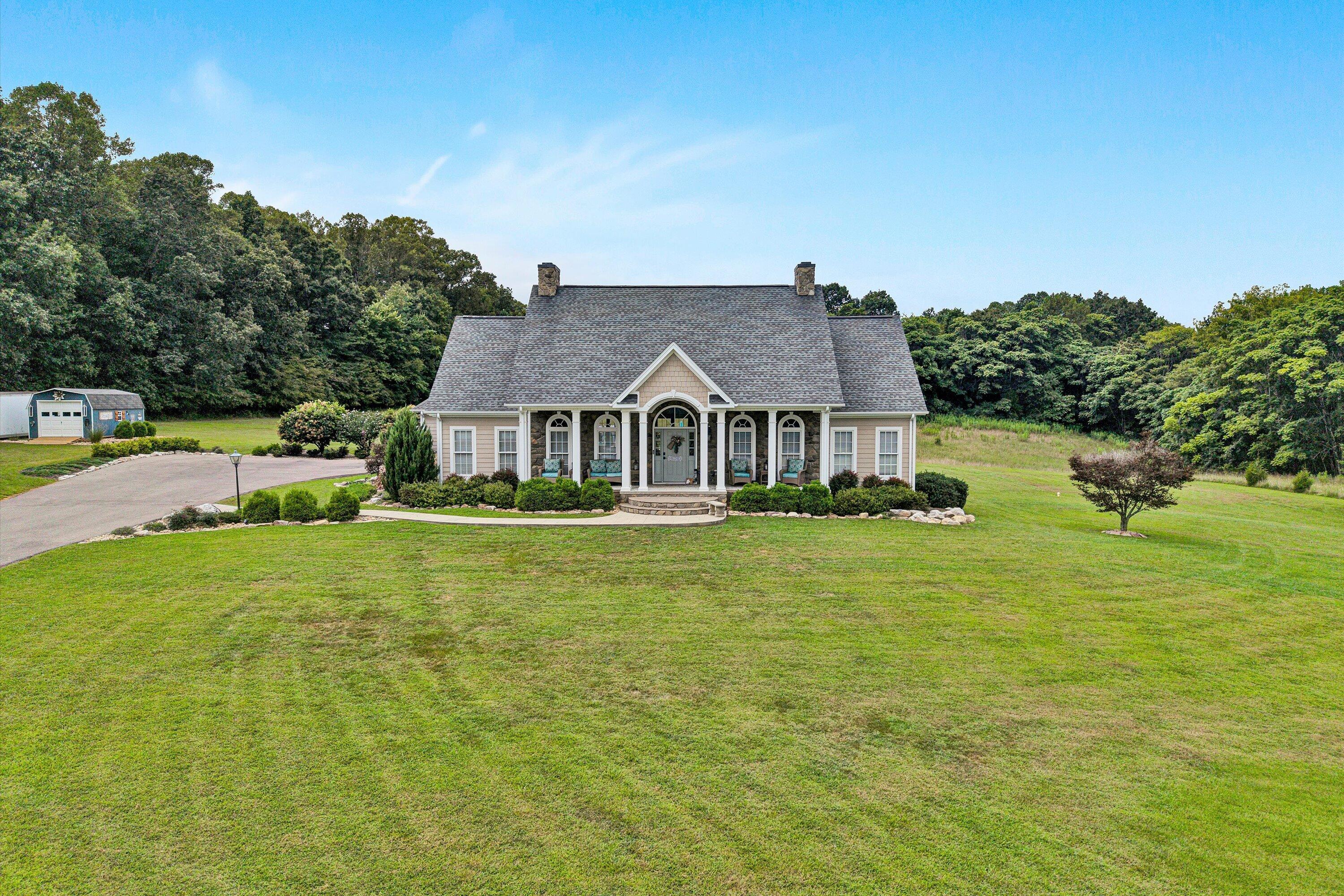 Image 4: 089-SGP-0004