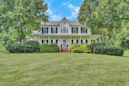 210 DAYTONA DR