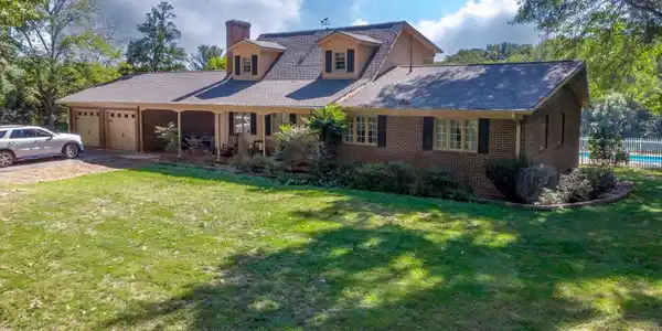 587 Bunker Hill Mill RD