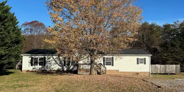 104 Ironwood CT