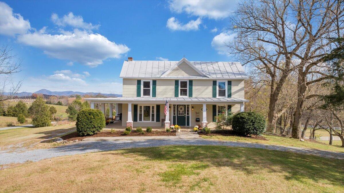 Image 2: 002-DJI_20251104021522_0009_D