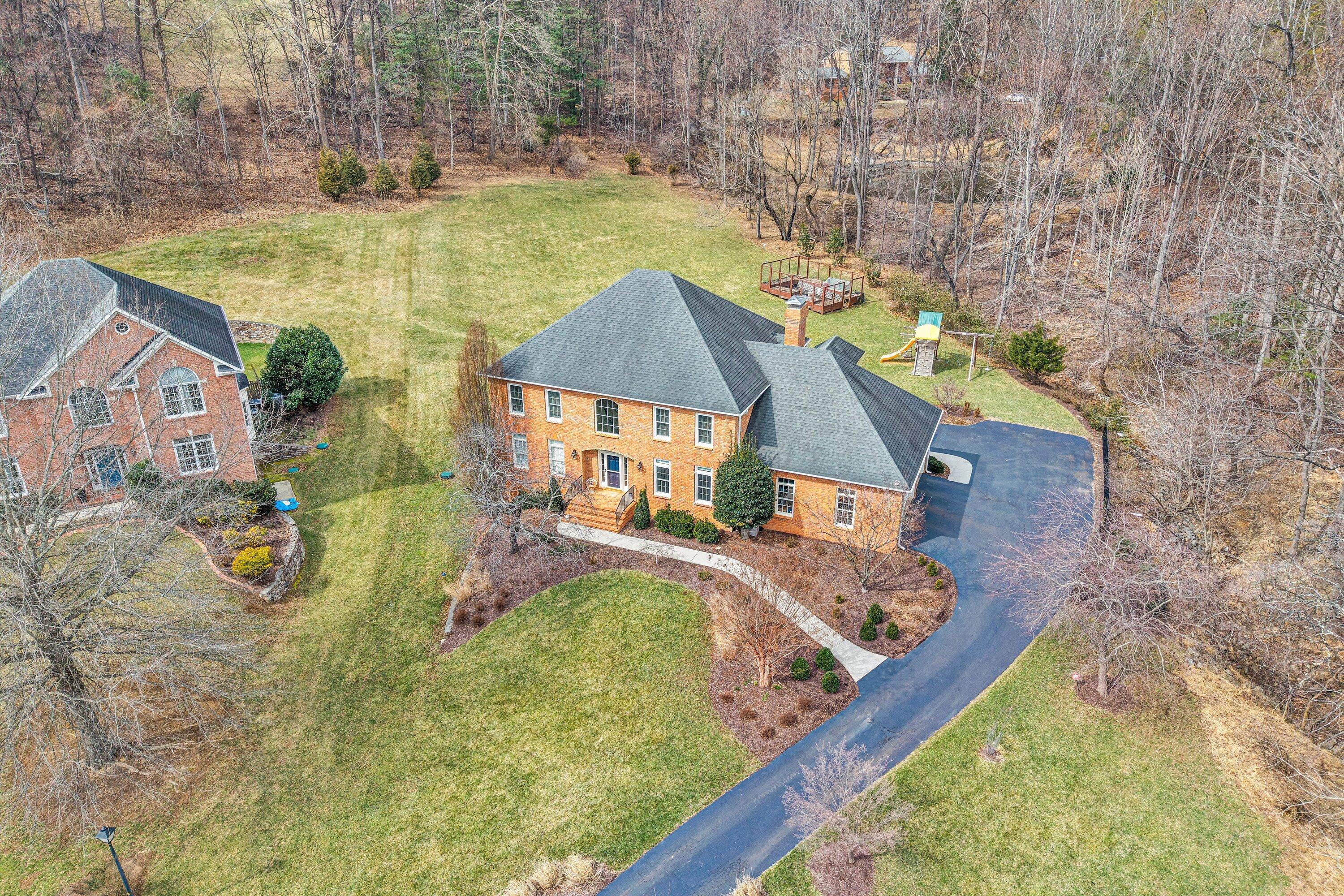 Image 3: 03-SGP-0055