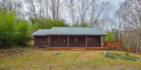 12694 Catawba RD