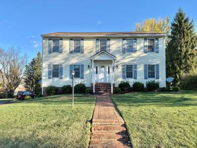 8221 Olde Tavern RD