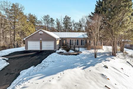 3120 Carvins Cove RD