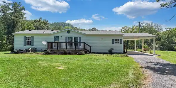 16118 Botetourt RD