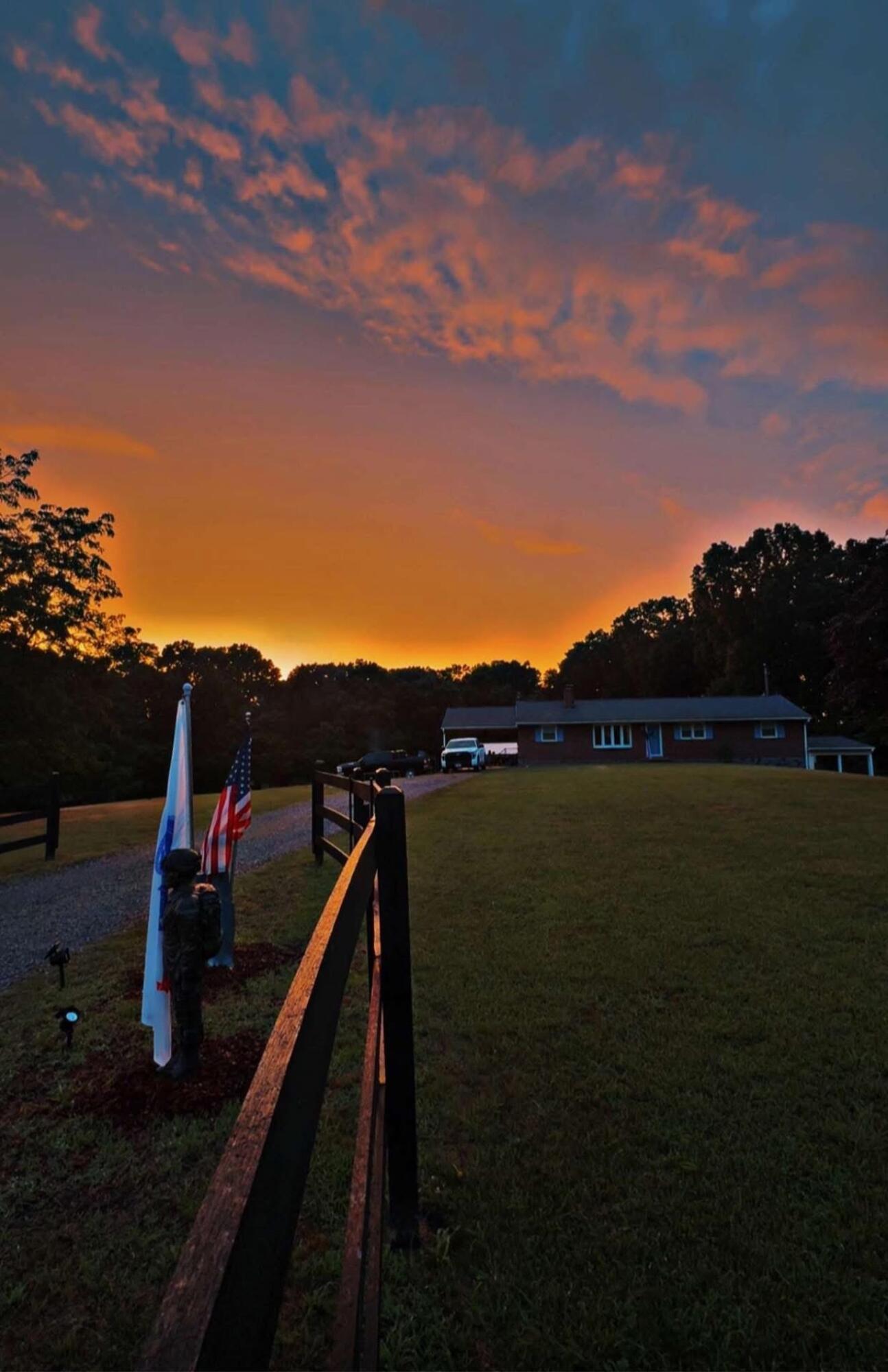 Image 3: IMG_7280.JPG