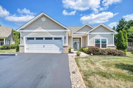 2735 Cottage Rose LN