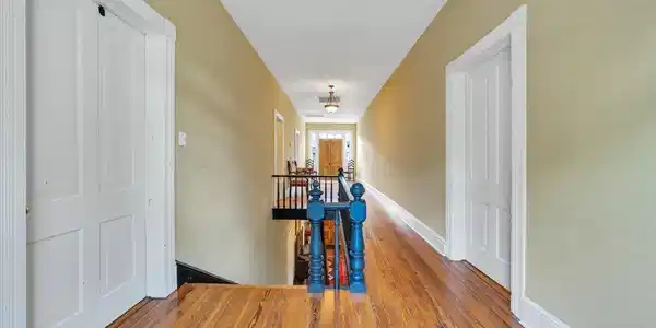 Image 3: 02-MIB07535