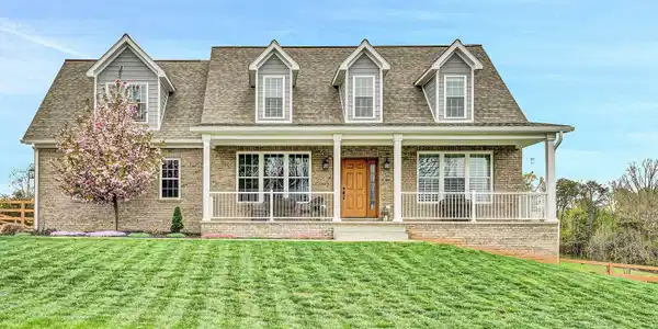 111 Halsey CT