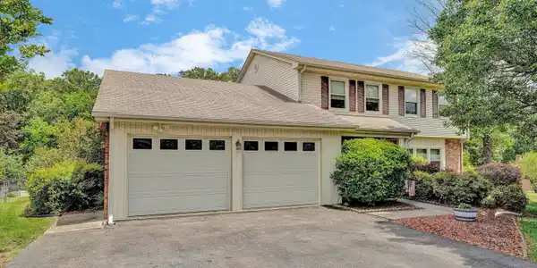 1182 Knollwood DR