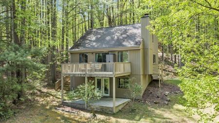 8664 Martins Creek RD