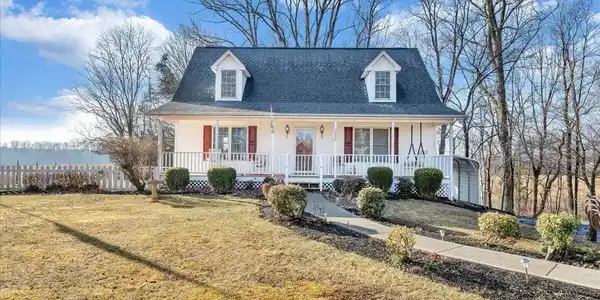 2695 Hardy RD