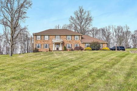 7151 Hollyberry RD