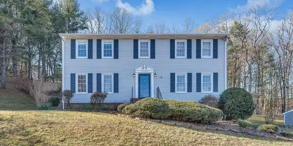 2746 Bobwhite DR