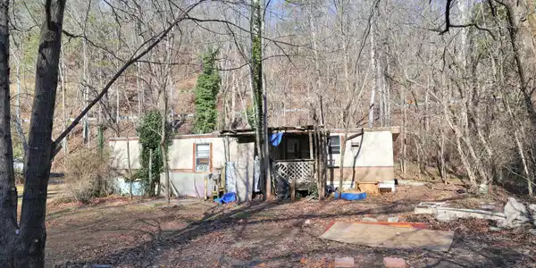 2533 North Fork RD