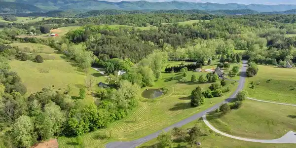 Image 3: 03-DJI_20250505015807_0126_D