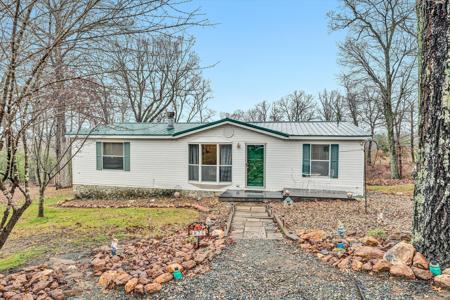 875 Burnt Chimney RD