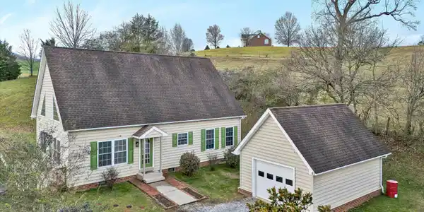 145 Magnolia Springs RD