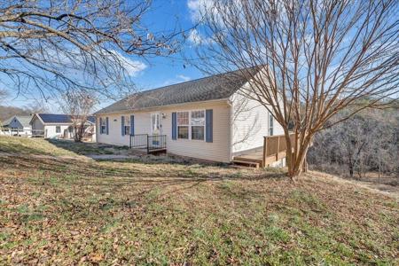 3416 Mount Pleasant BLVD
