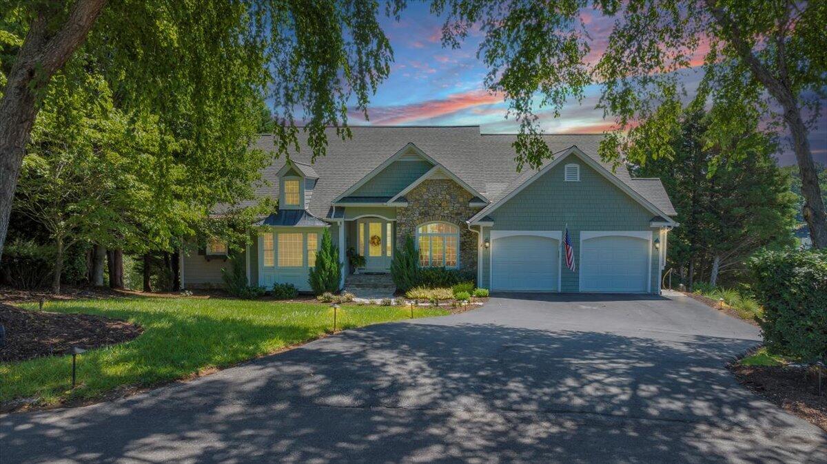 Image 3: Beautiful Home
