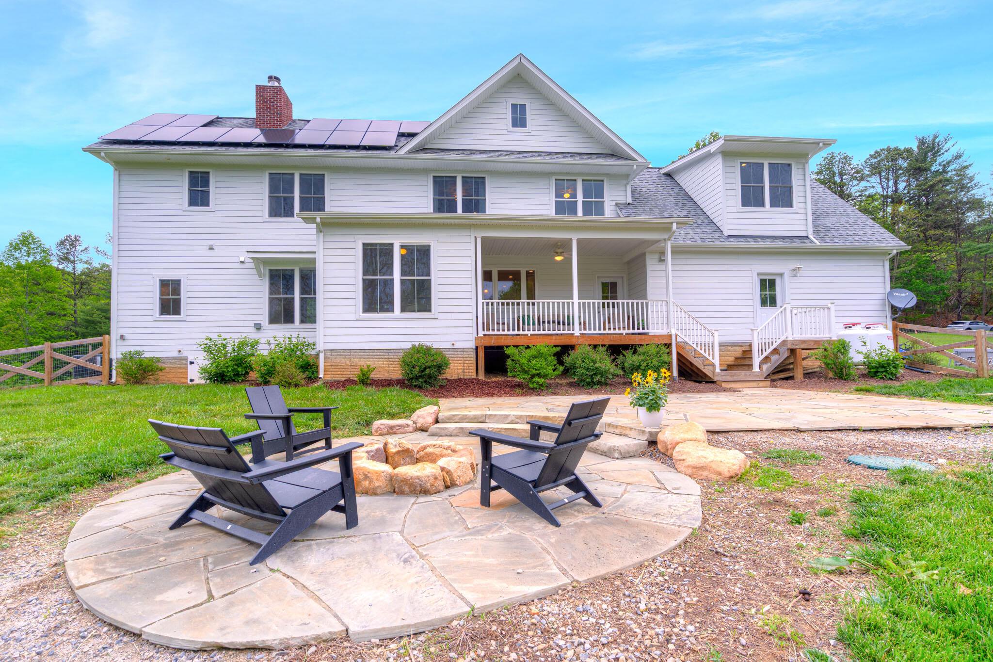 Image 2: 3631_Mount_Tabor_Web-15