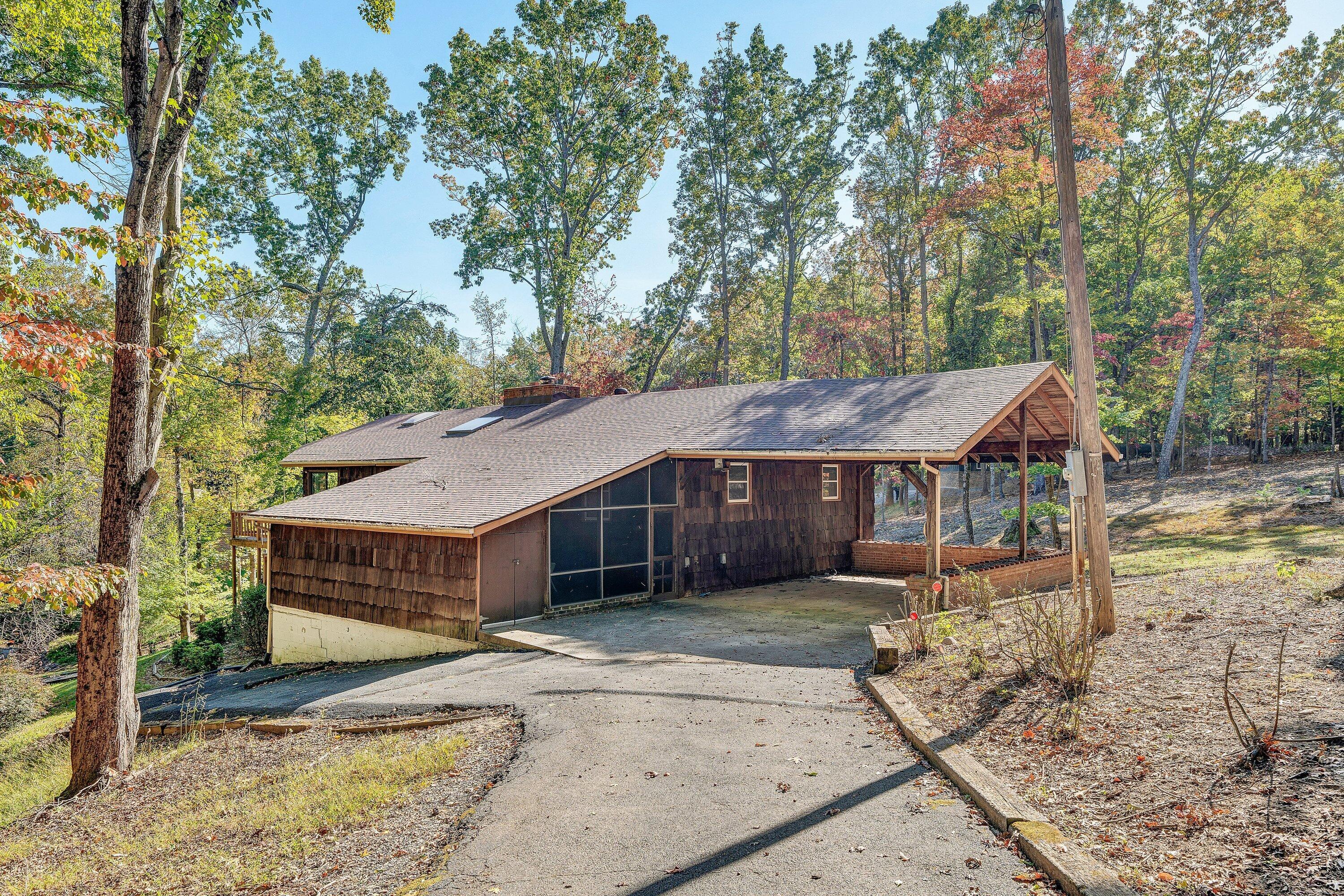 Image 4: 101 AL ext. 1