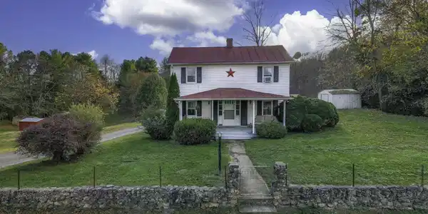 10 Morris RD
