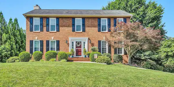 297 Applewood DR
