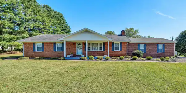 250 Taylors RD