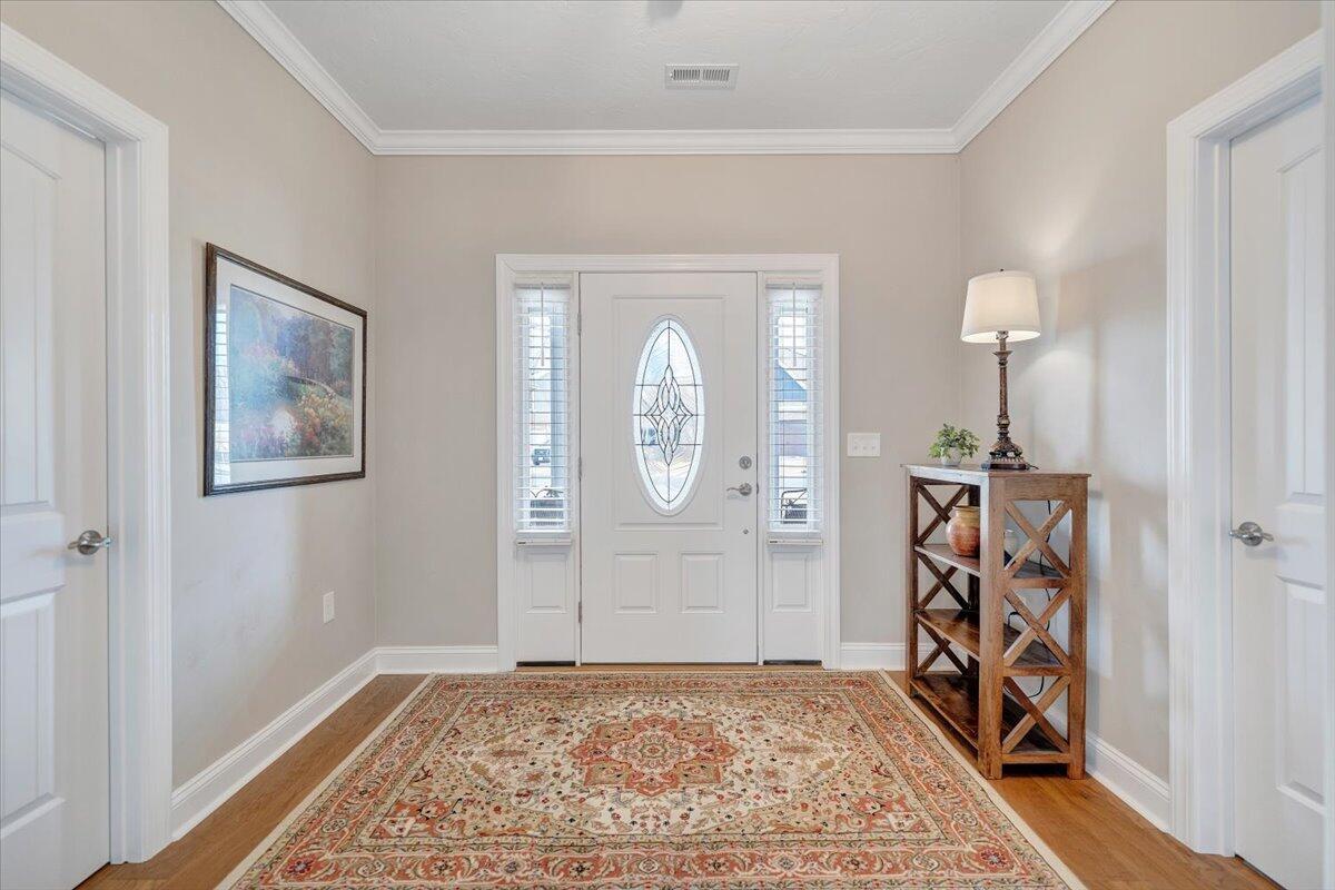 Image 3: 03-MIB07276