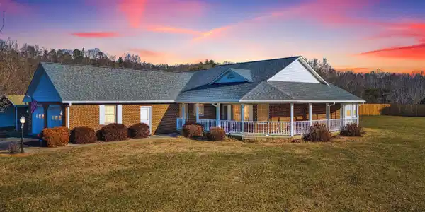 1239 Shorevue CIR